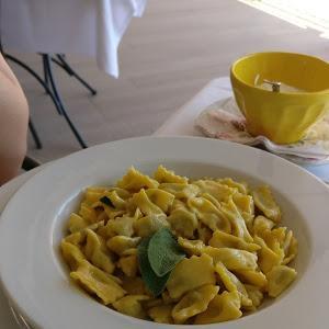 Locanda Italia Serralunga d'Alba Luaran gambar